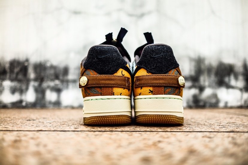 Nike Travis Scott x Nike Air Force 1 TS YY空军一号低帮运动板鞋